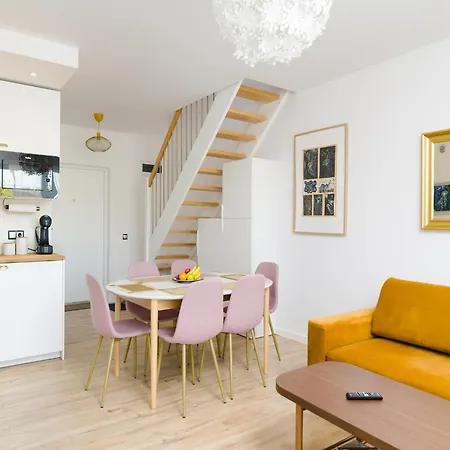 Two-storey Home, Sauna, Whirlpool Holiday home *